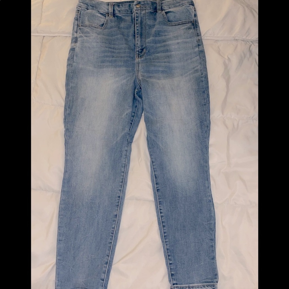 SZ 18 American Eagle Jeans